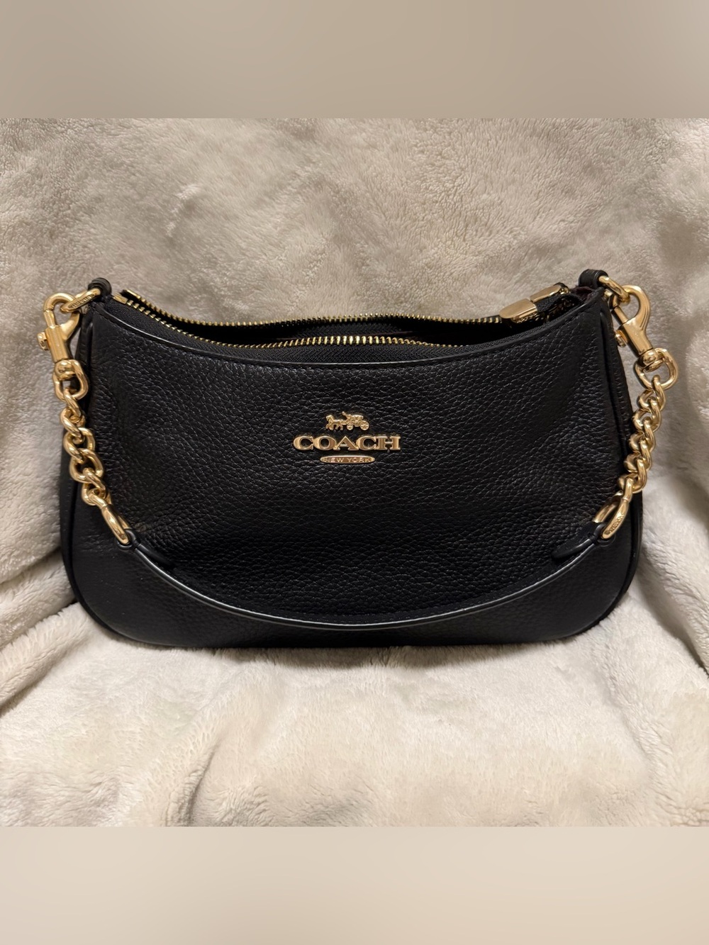 Coach Black Pebbled Leather Hobo Shoulder Bag with Gold Hardware